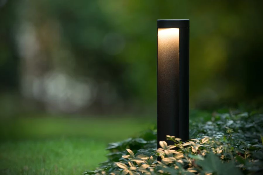 Lucide COMBO - Borne extérieur - Ø 9 cm - LED - 1x9W 3000K - IP54 - Noir - ambiance 1